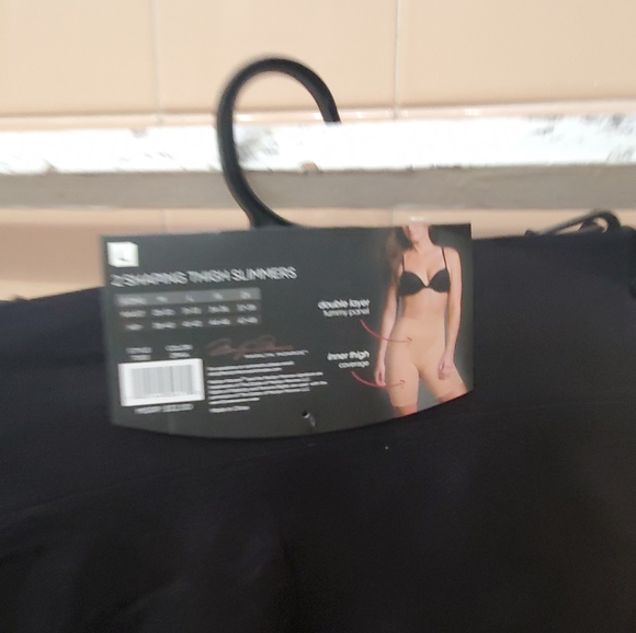 NWT Marilyn Monroe 2Pk Shaping Thigh Slimmders Szs L & 1X Black/ Tan $30 each - Picture 9 of 10